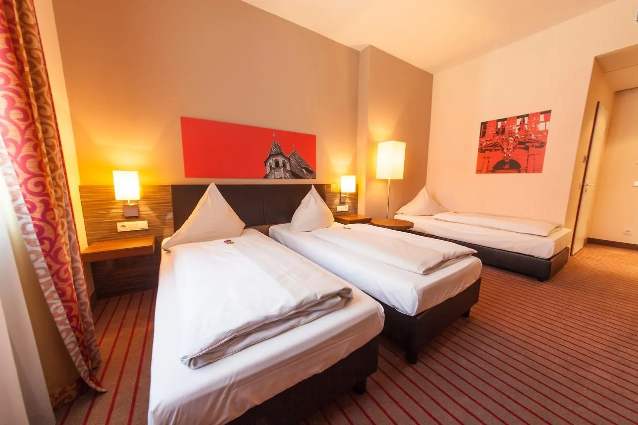 Novina Hotel Tillypark Nuremberg 4*,